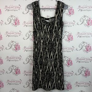 Guilty dress flowy comfy stretchy Chic Black and cream Geometric Mini Dress